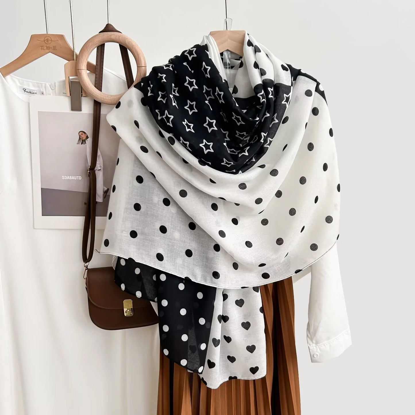 Star & Dot Print