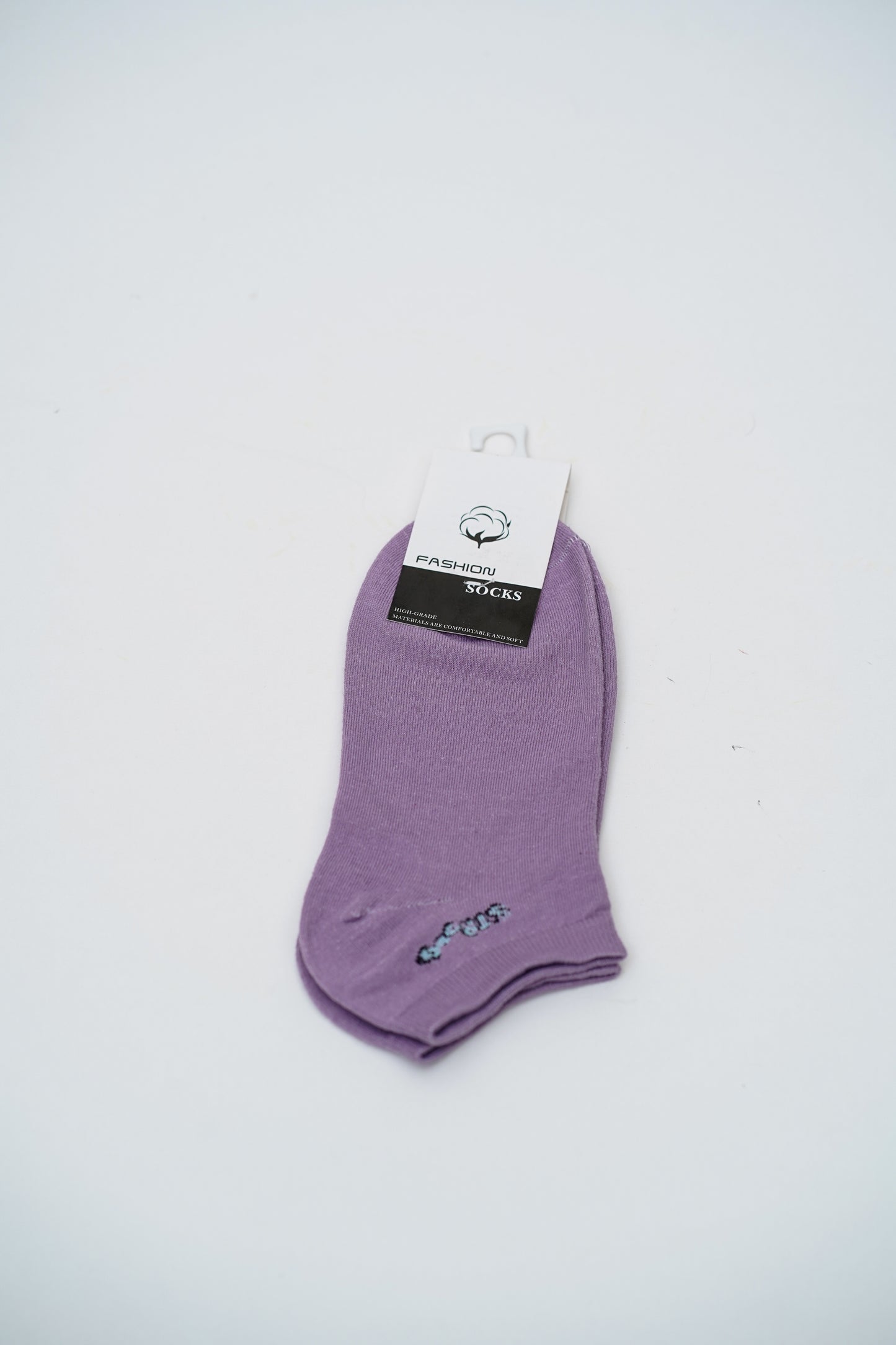 Lilac Ankle Socks with Heart and Cloud Graphics